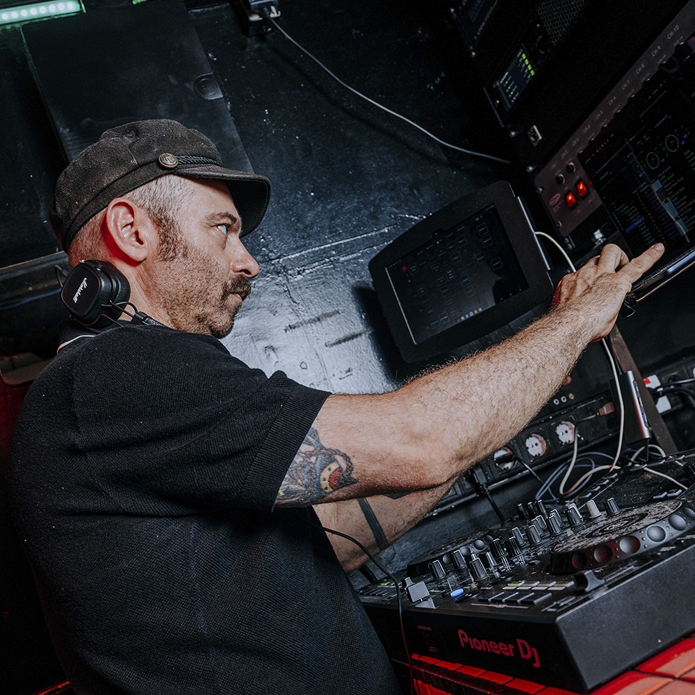 dj-monraker-resident-3